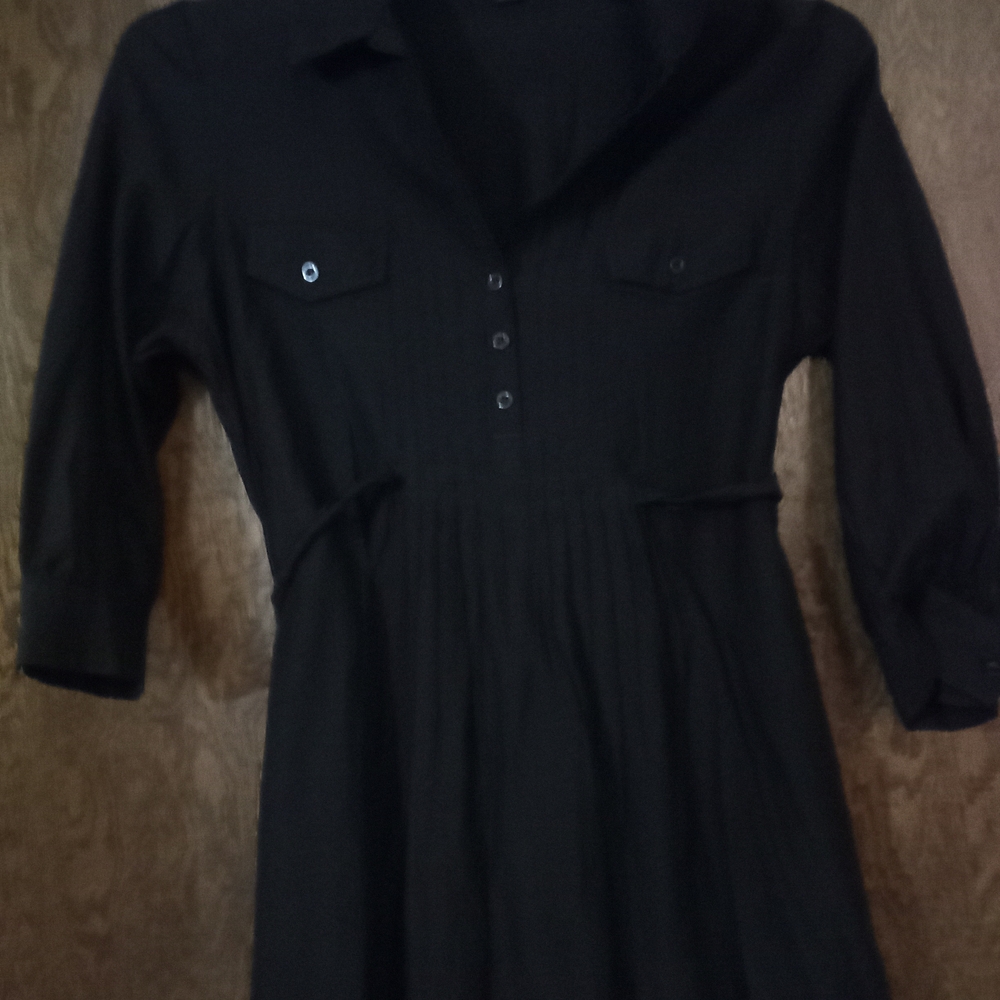 Forever 21 Black Button-Up Blouse